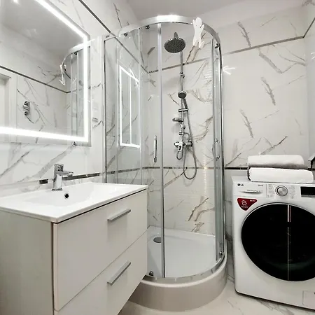 Zajezdnia Apartmán *
